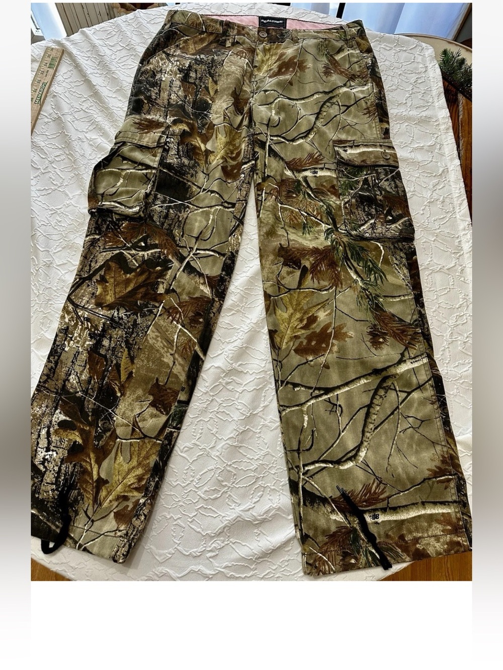 Realtree Women’s 36x32 Green Canvas Carpenter Pine Tree Camo Hunting Pants